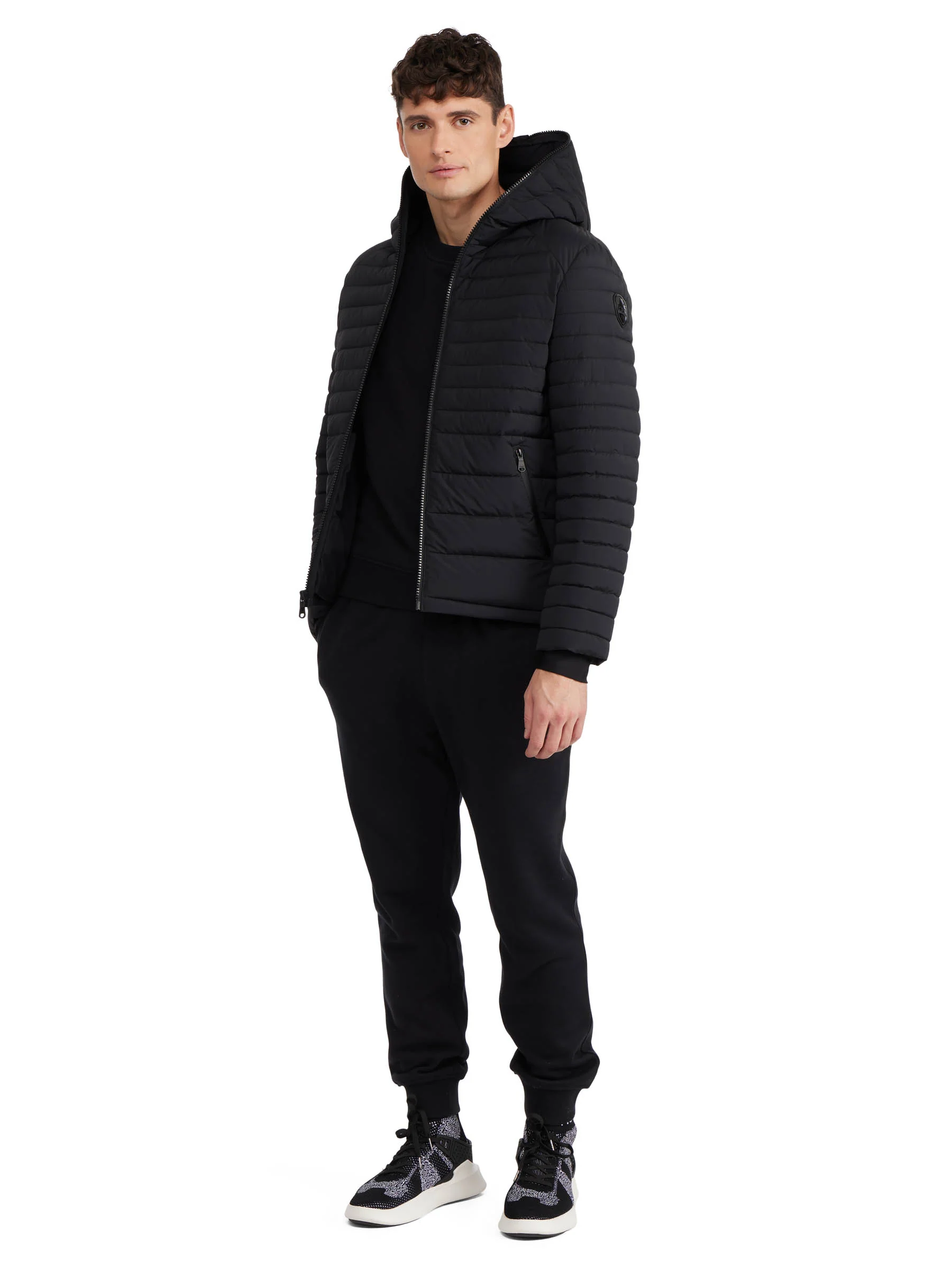 Axel Men's Packable Lightweight Puffer - Image 5