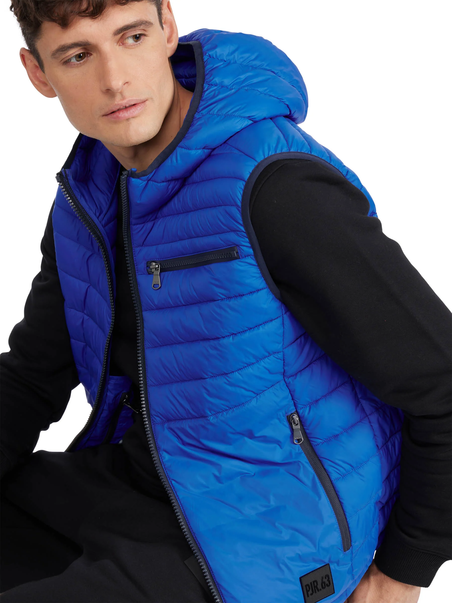 Drew Men's Lightweight Puffer Vest - Image 5