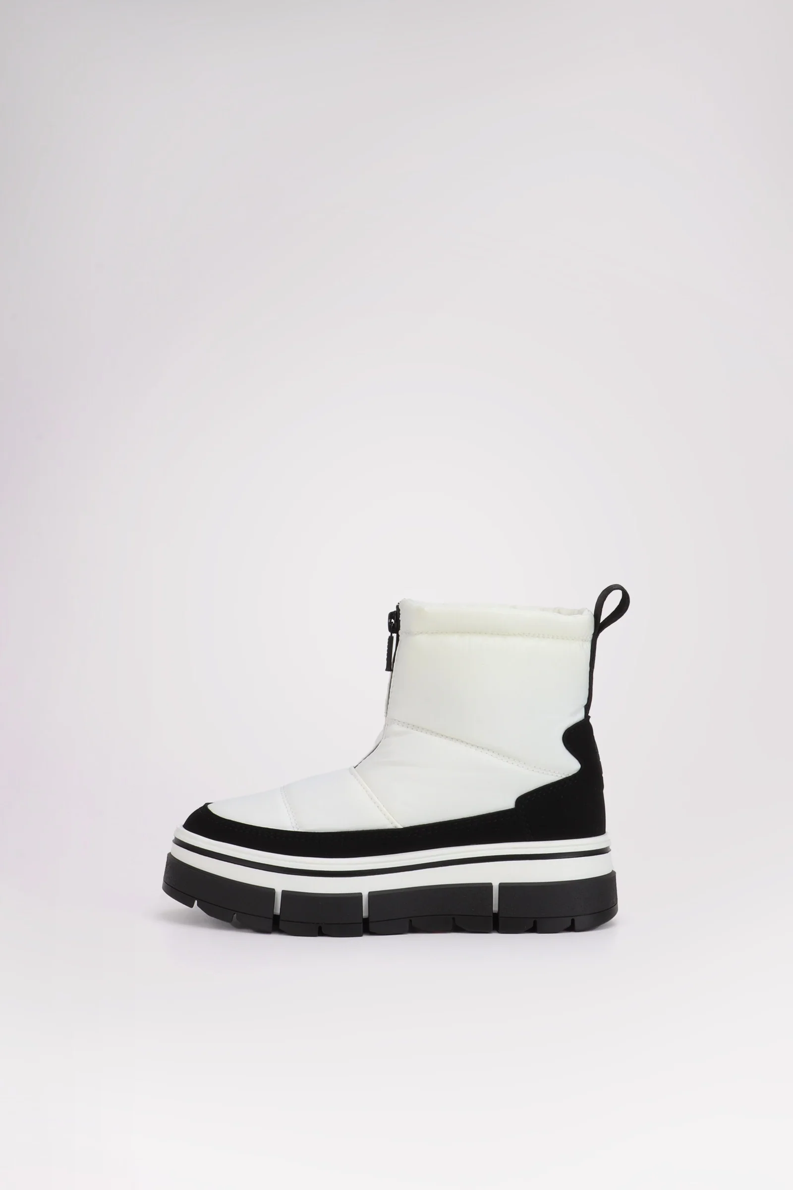 Harmony Women's Boot w/ Ice Gripper - Image 4