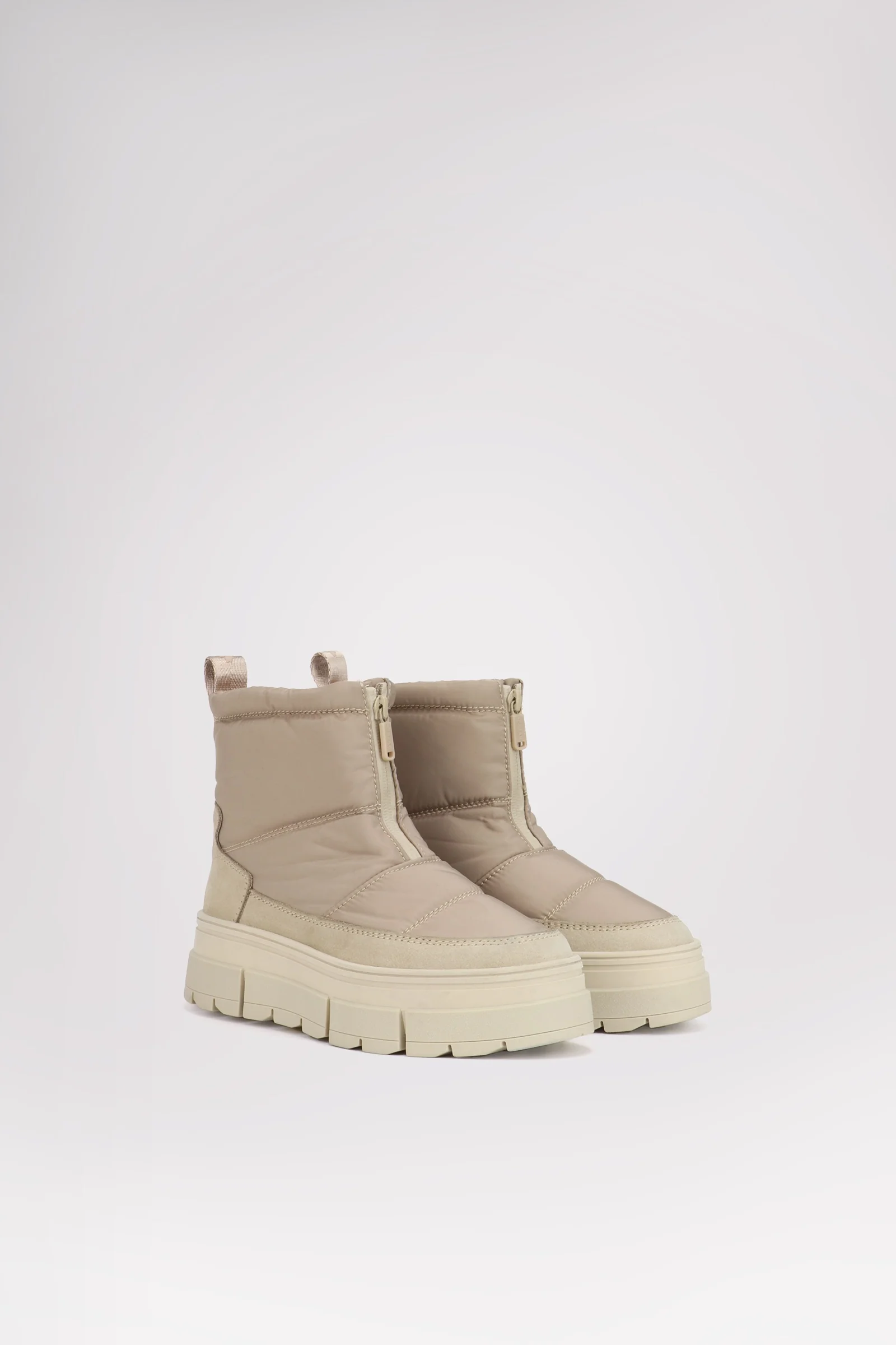 Harmony Women's Boot w/ Ice Gripper - Image 9