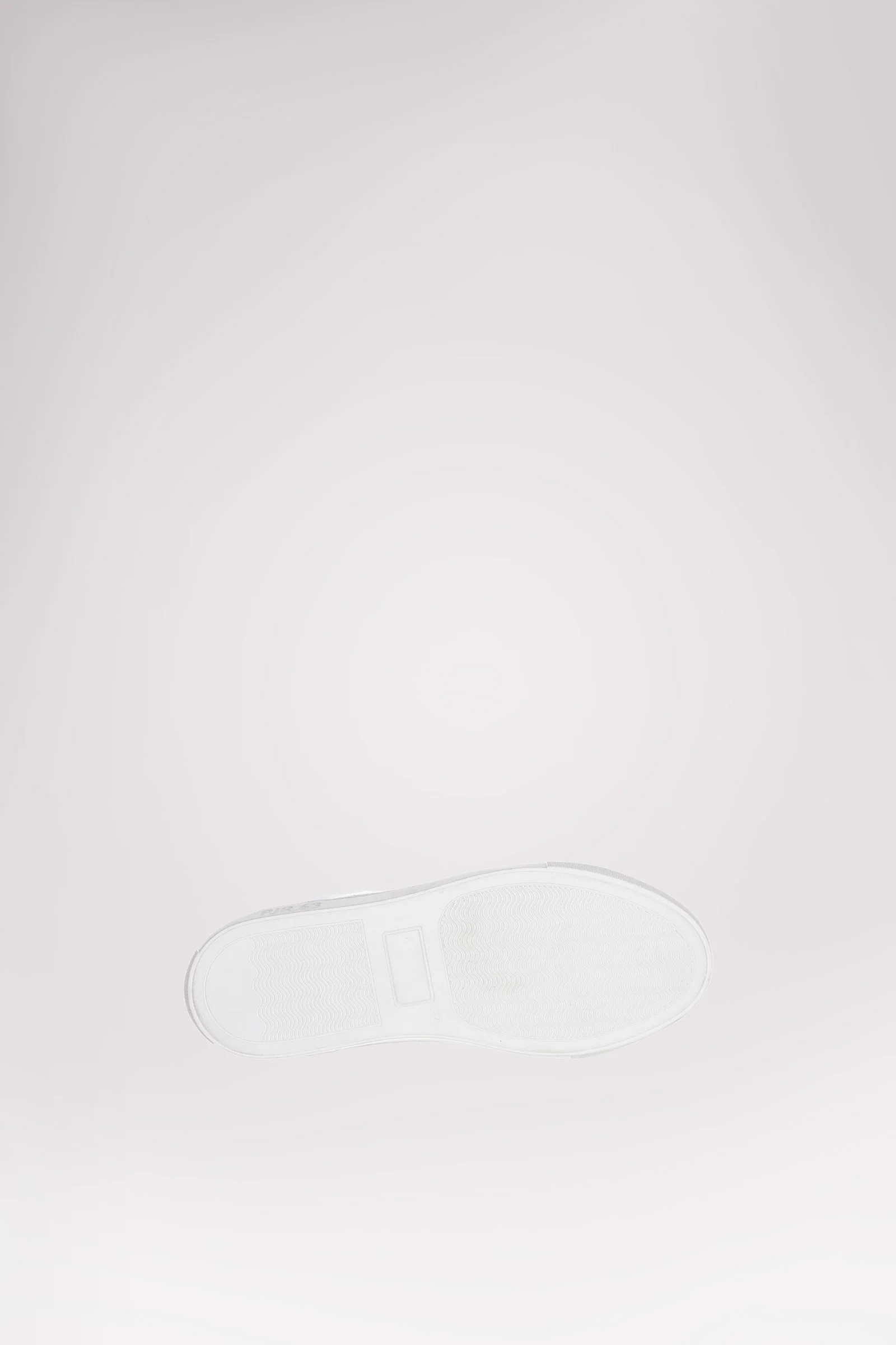 Letti Women's Sneaker - Image 10