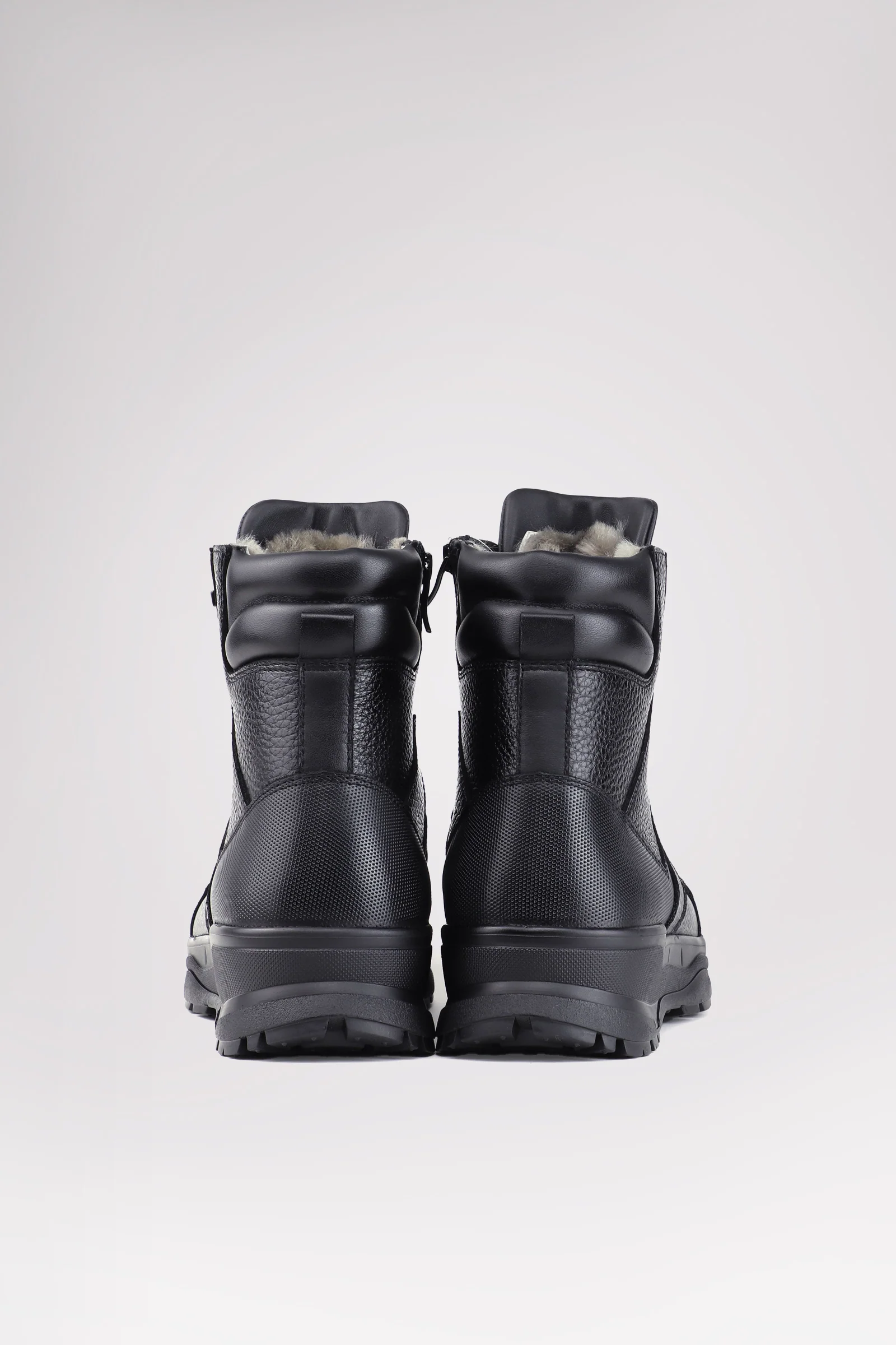 Matis IG Men's Heritage Boot w/ Ice Gripper - Image 3