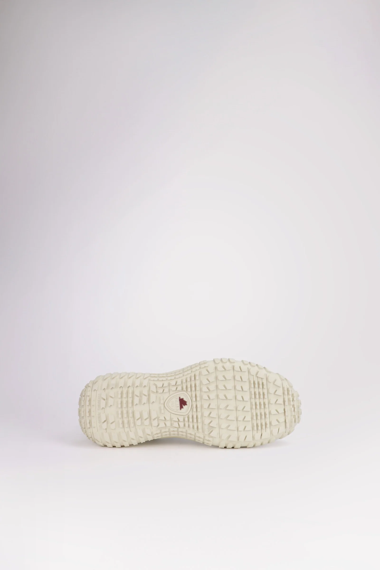 Nebula Alpine Men's Casual Sneaker - Image 7