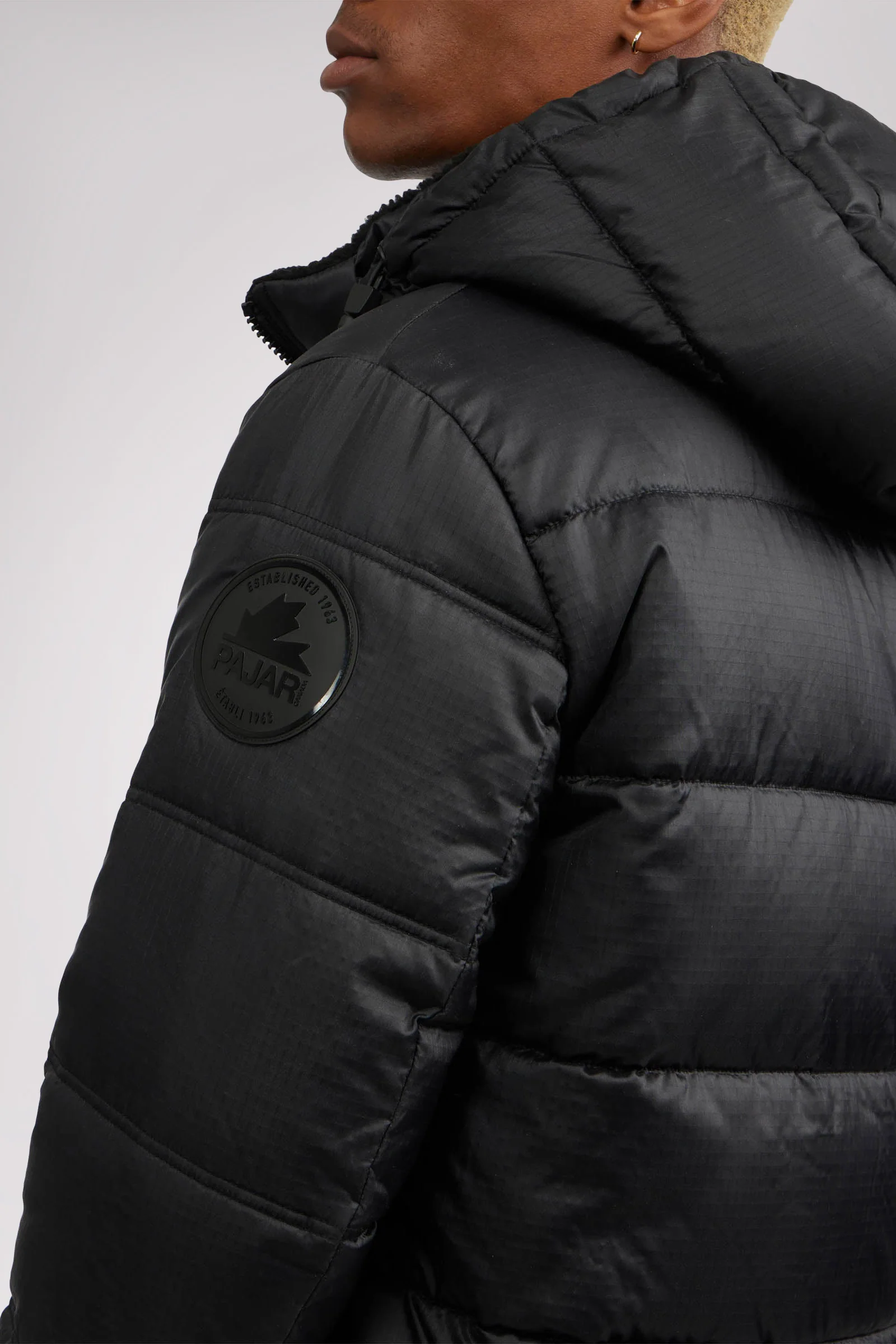 Orion Men's Reversible Puffer Jacket - Image 5