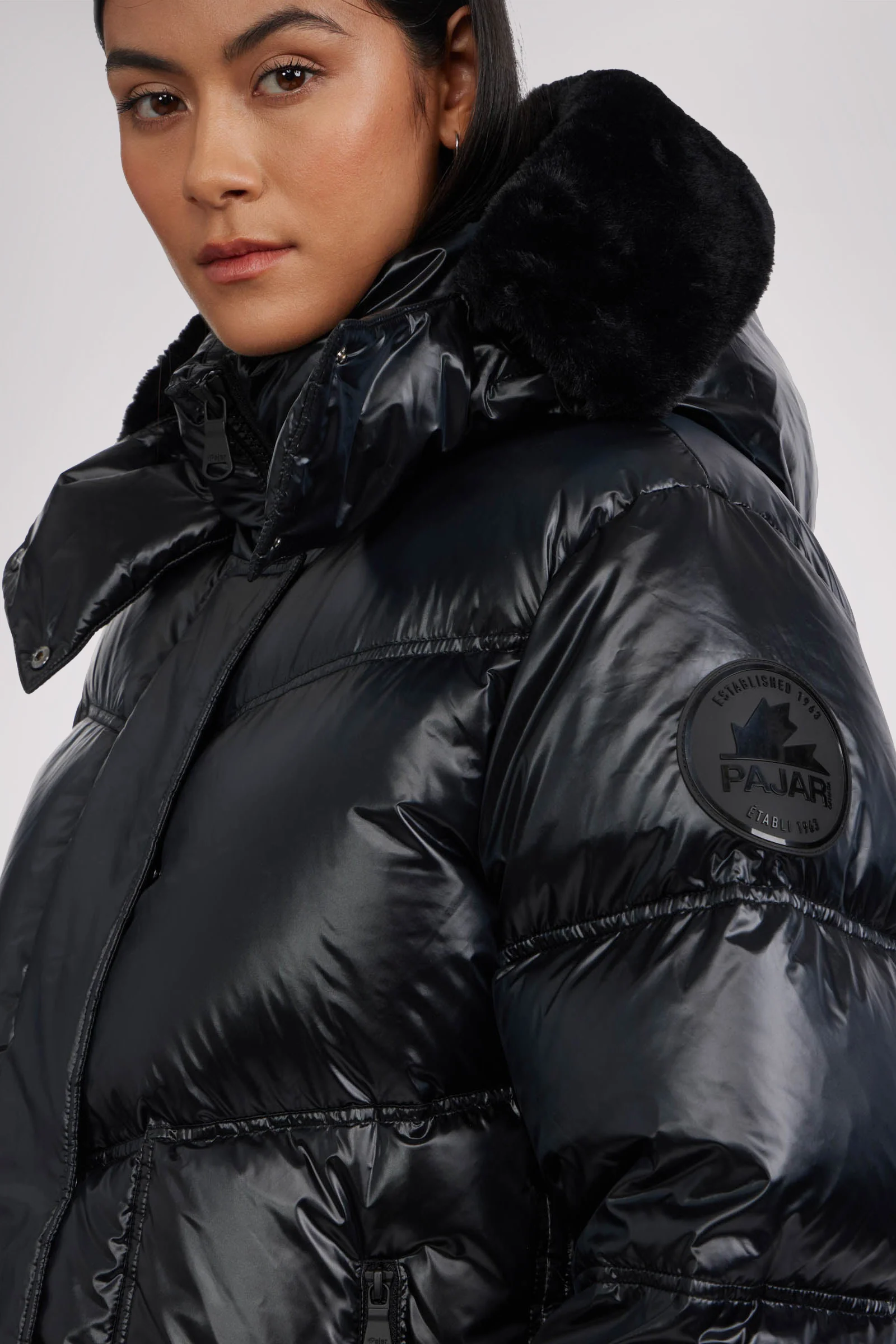 Phoebe Women's Puffer Jacket - Image 10