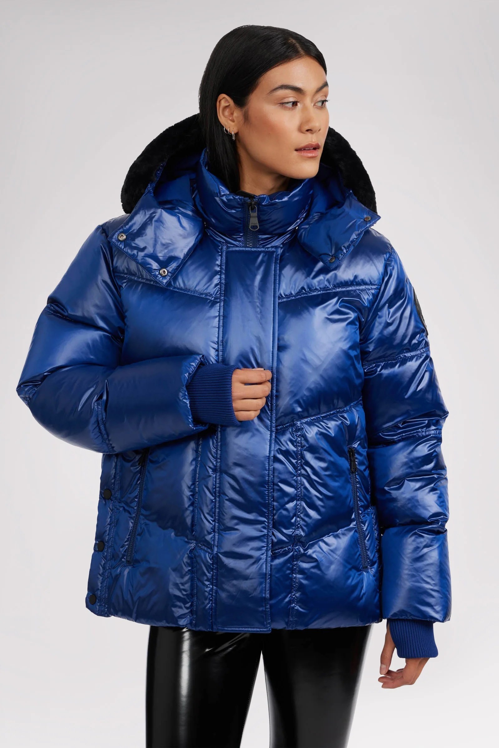 Phoebe Women's Puffer Jacket - Image 12