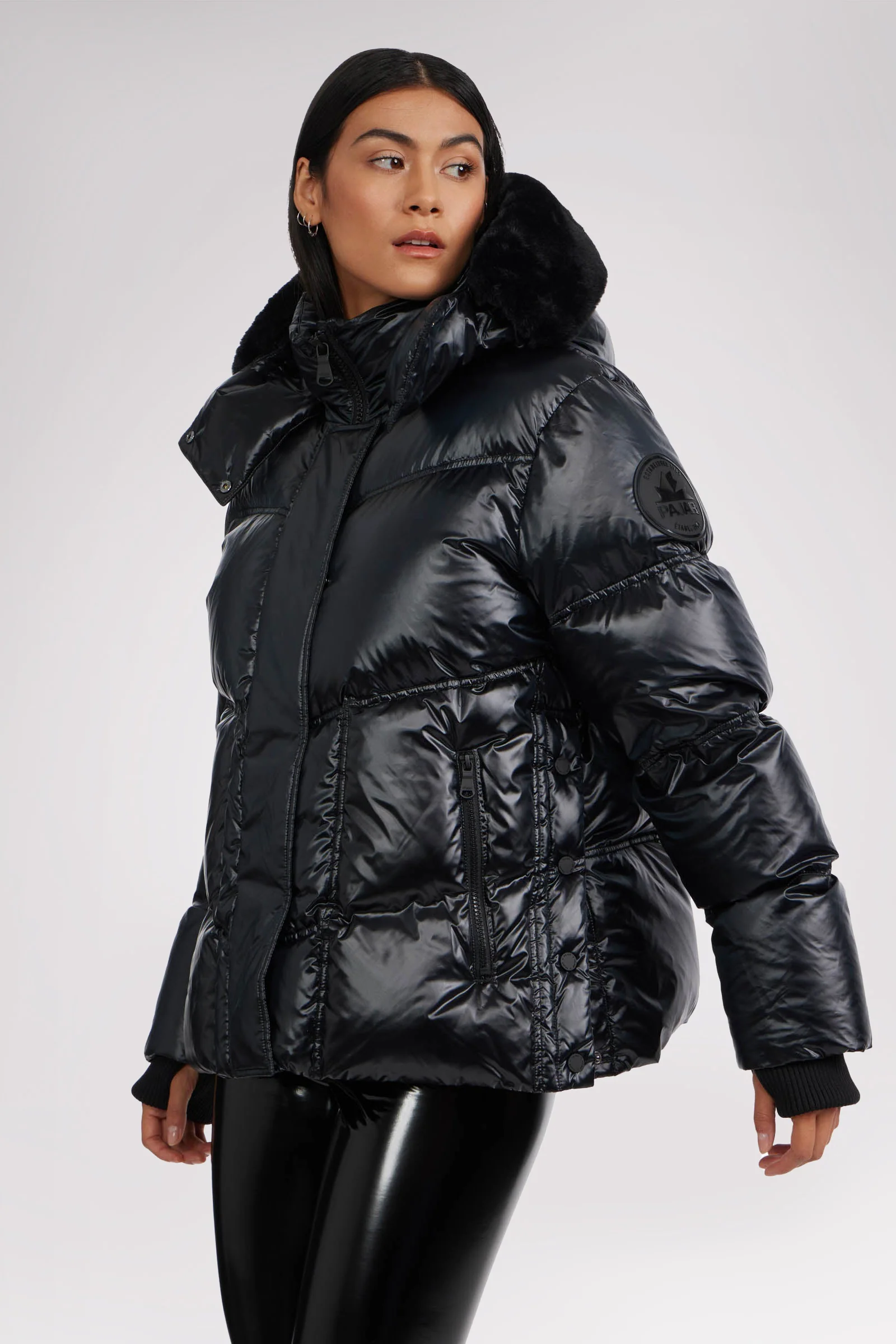 Phoebe Women's Puffer Jacket - Image 8