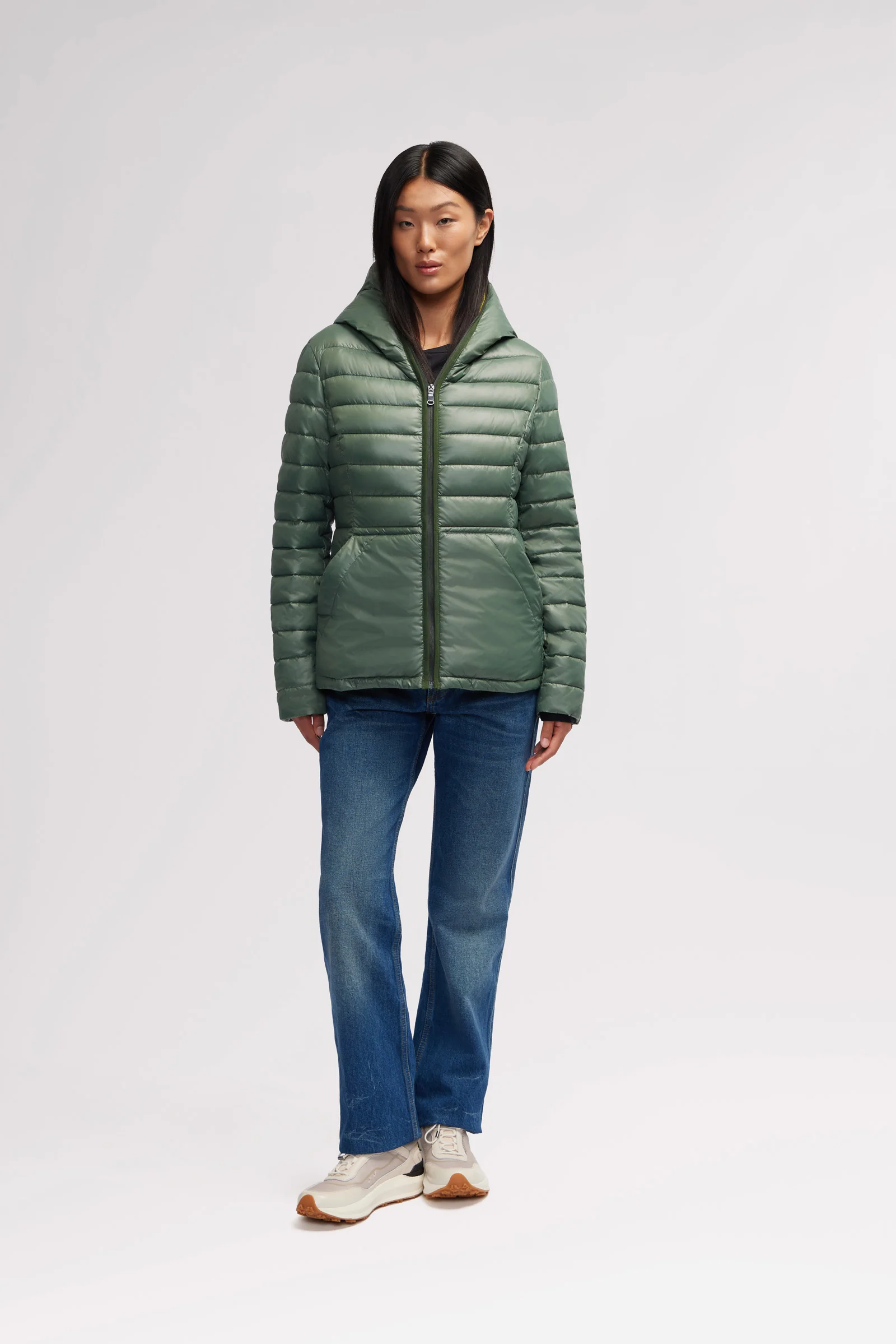 Vela Women's 3-in-1 Lightweight Packable Puffer - Image 5