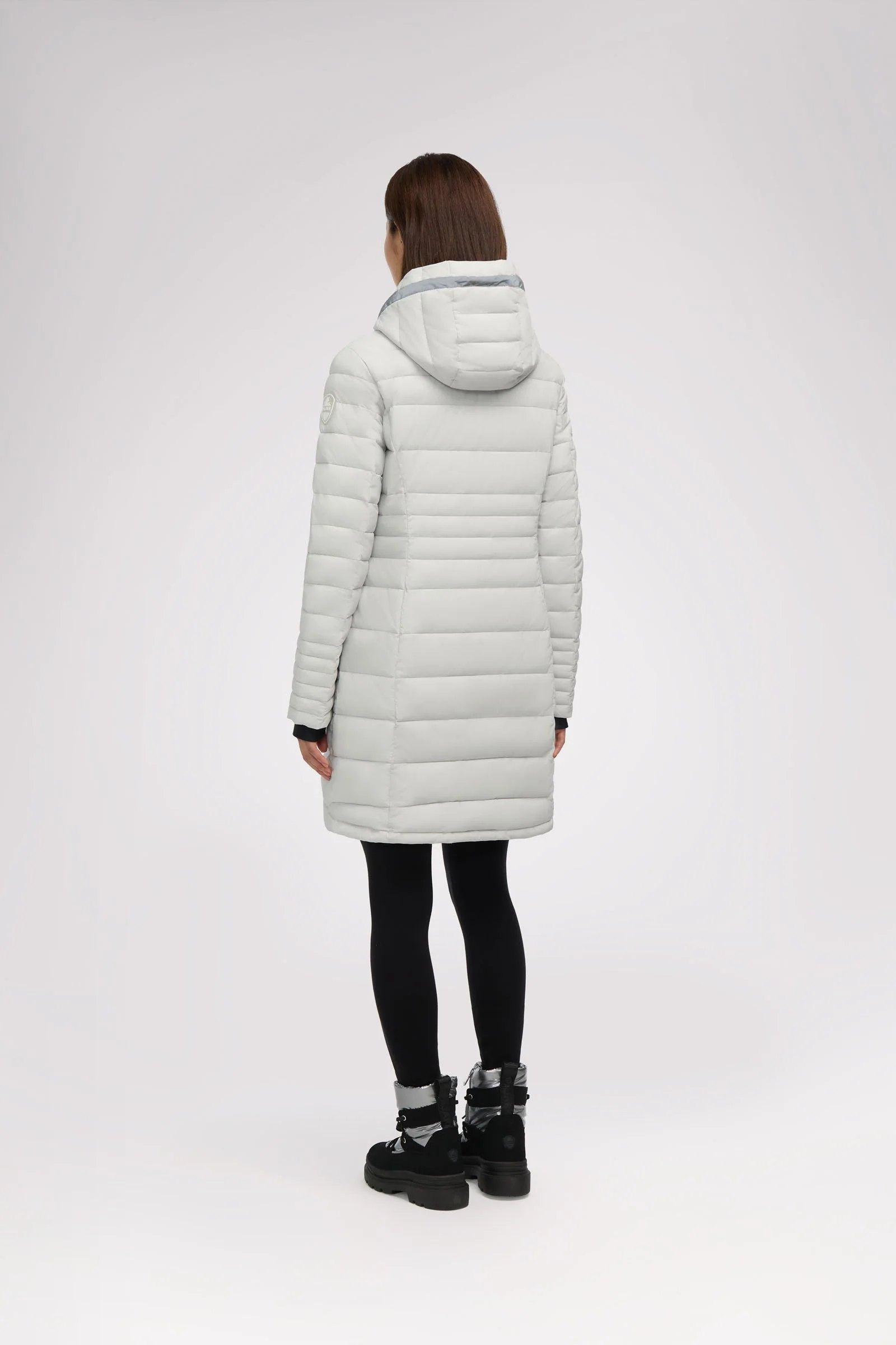 Willow Women's Stretch Lightweight Puffer - Image 5